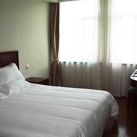 Greentree Inn Jiangsu Nanjing Dachang Xinhua Road Express Hotel Екстер'єр фото