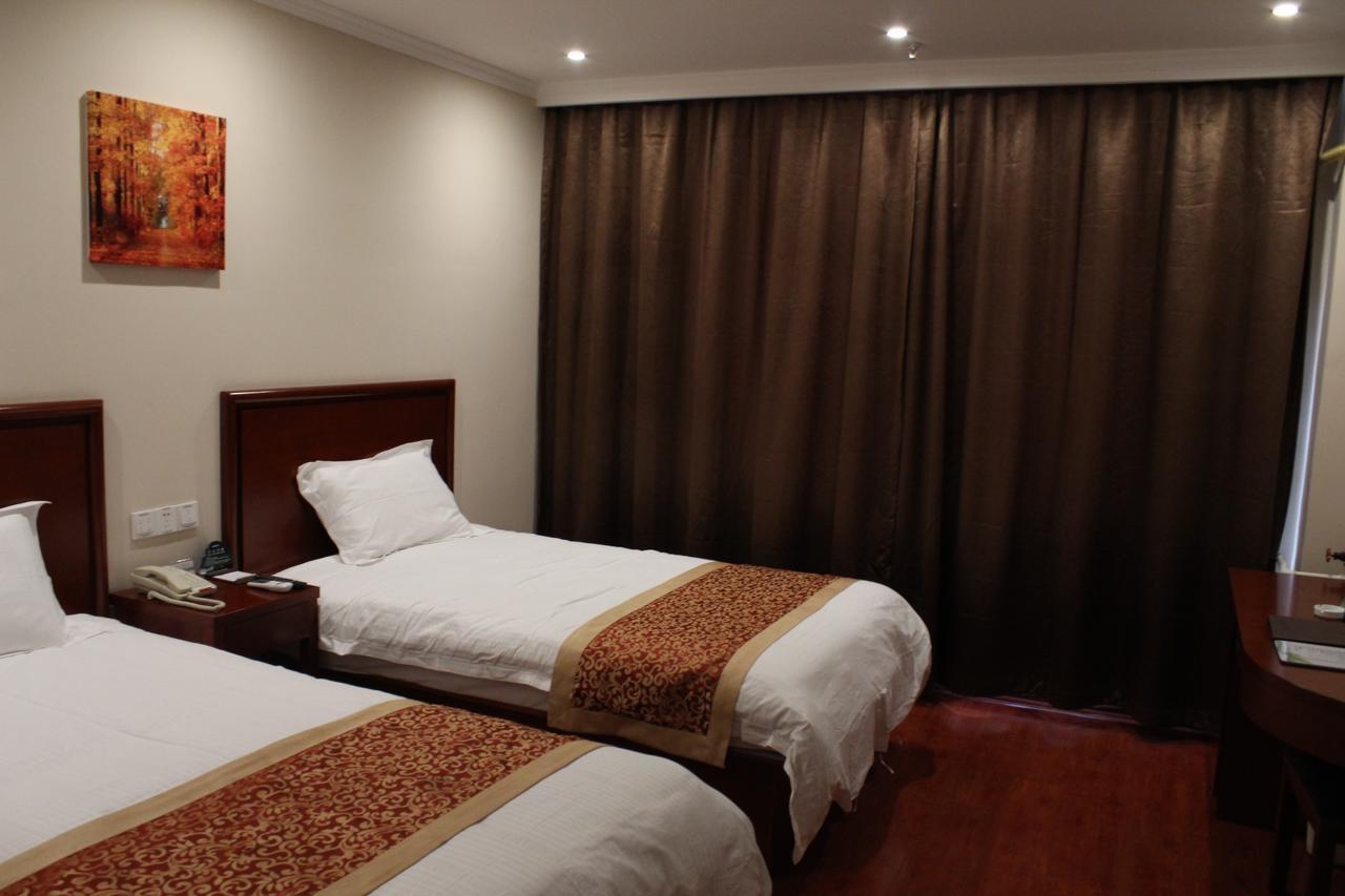 Greentree Inn Jiangsu Nanjing Dachang Xinhua Road Express Hotel Екстер'єр фото